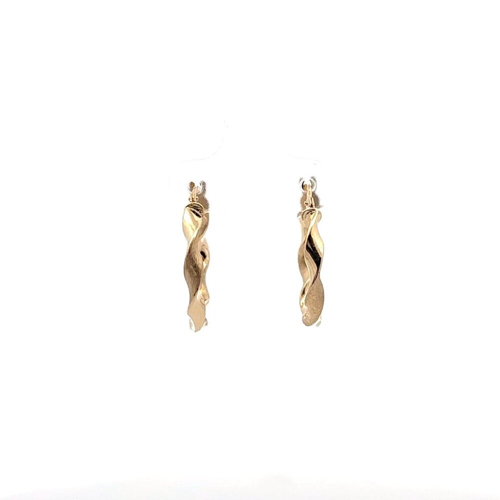 18K Gold Earrings Hoops Loops Twist 1.51 grams